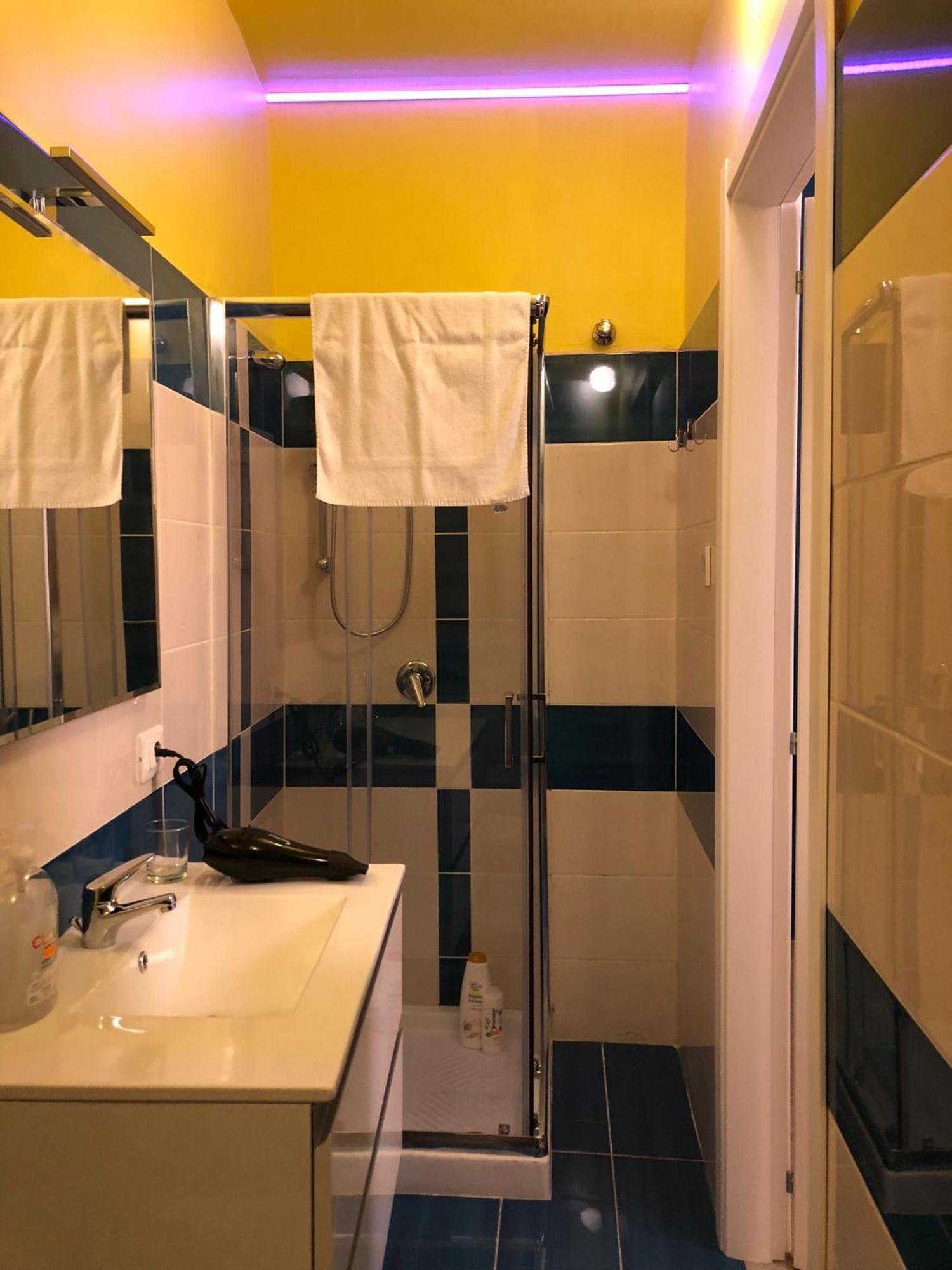 Casa Mariella Bed & Breakfast Napoli Dış mekan fotoğraf
